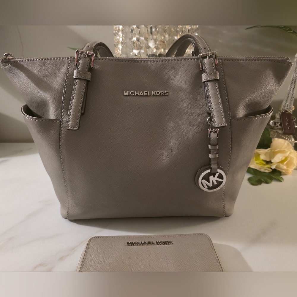 Michael Kors  Pearl Gray Leather Tote Bag